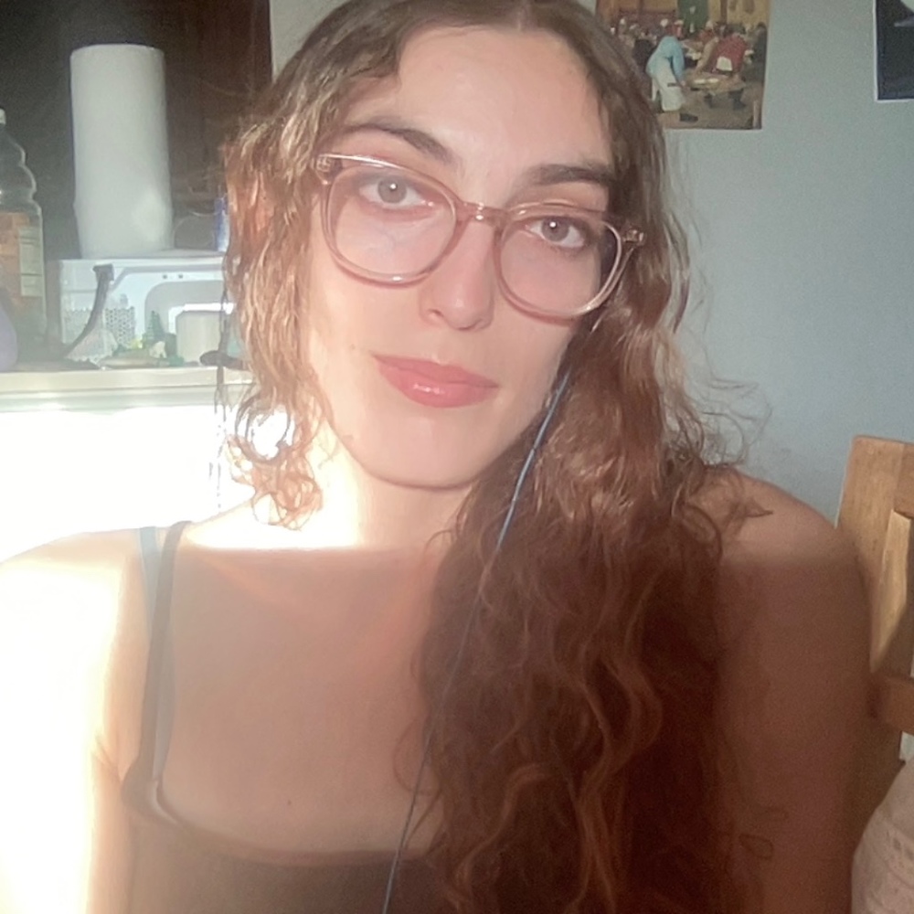 Meet your Posher, Angelina
